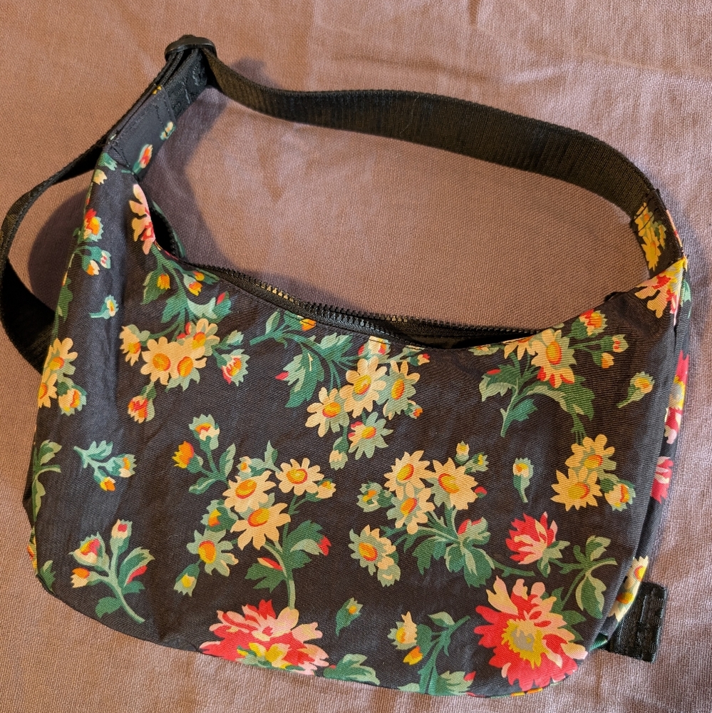 Baggu x Laura Ashley medium crescent bag - Rhian Daisy